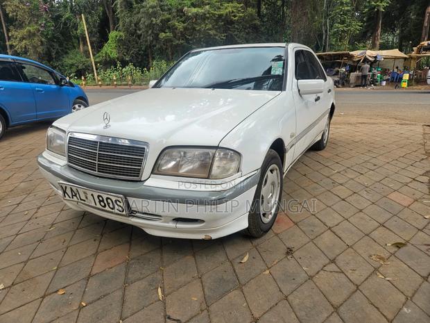 Mercedes-Benz C200 1997 White