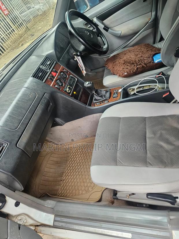Mercedes-Benz C200 1997 White