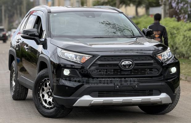 Toyota RAV4 Adventure 2019 Black