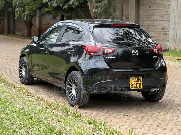 Mazda Demio 2016 Black