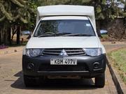 Mitsubishi L200 2009 White for sale