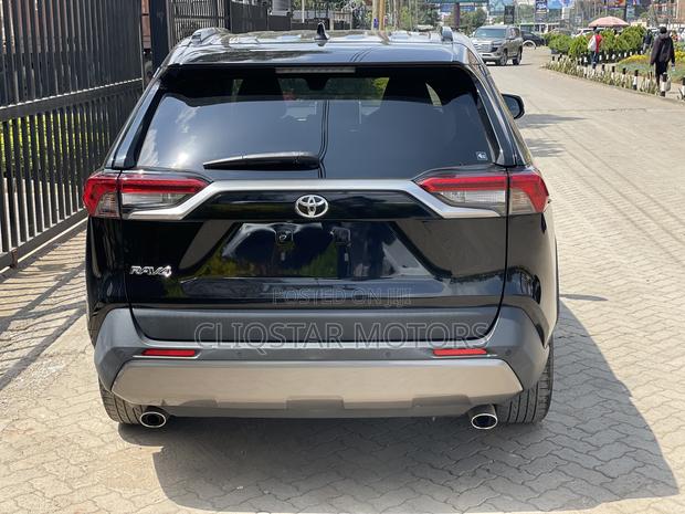 Toyota RAV4 Adventure 2019 Black