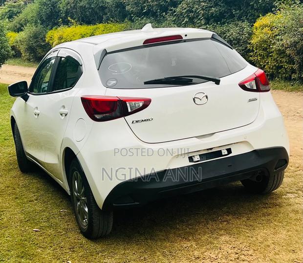 Mazda Demio 2019 White