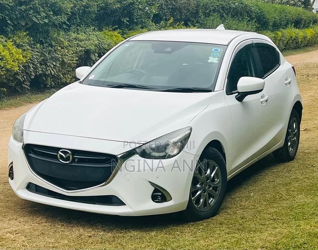 Mazda Demio 2019 White