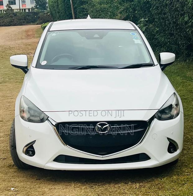 Mazda Demio 2019 White