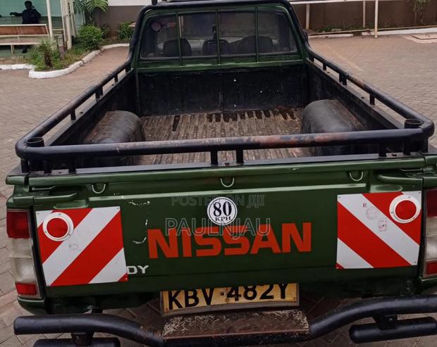 Nissan Hardbody 2000i 2006