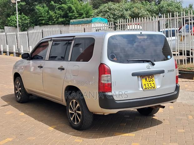Toyota Probox 2017 Silver