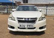 Subaru Legacy 2.5i Limited Sedan 2012 White for sale