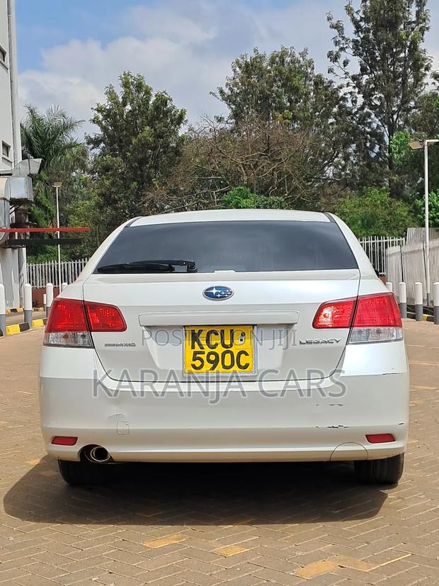 Subaru Legacy 2012 White