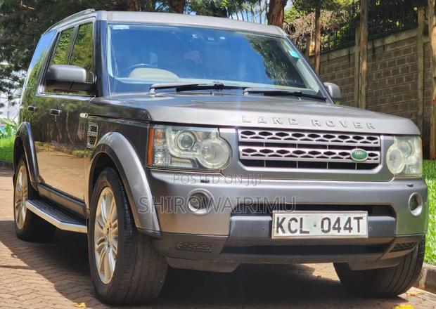Land Rover Discovery 2010 Beige