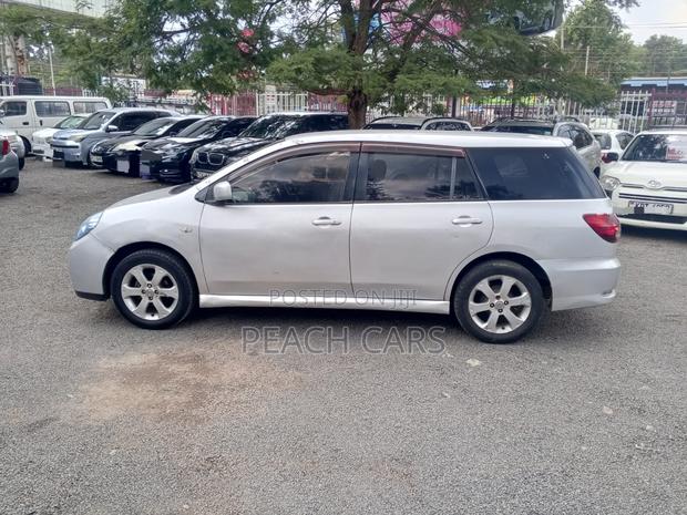 Nissan Wingroad 2008 Silver