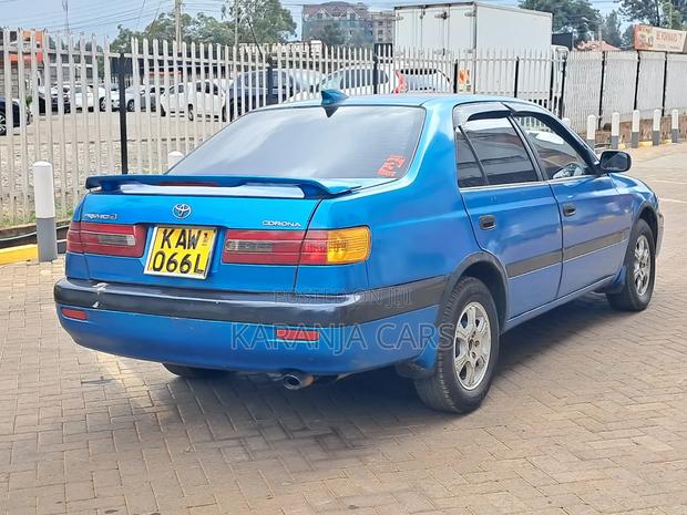 Toyota Corolla 1998 Blue