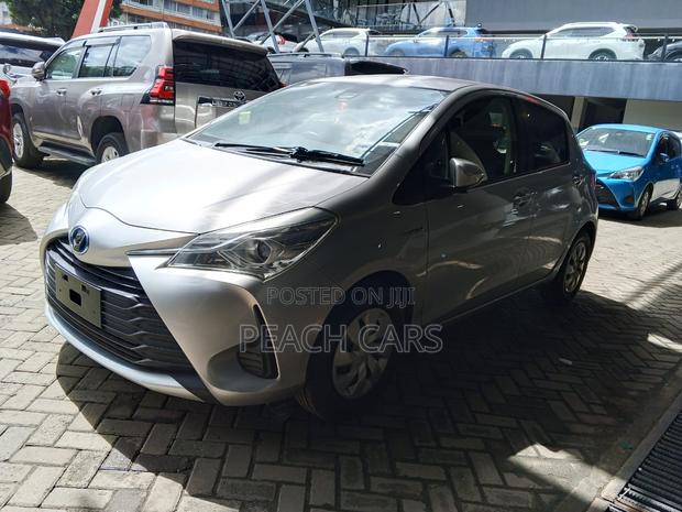 Toyota Vitz 2018 White