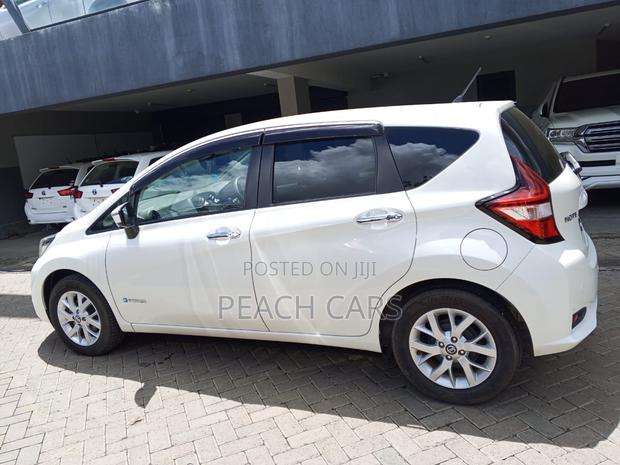 Nissan Note 2018 Off white