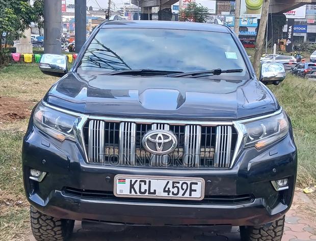 Toyota Land Cruiser Prado 2011 Black