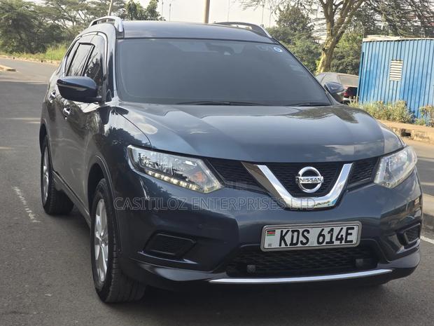 Nissan X-Trail 2016 Blue