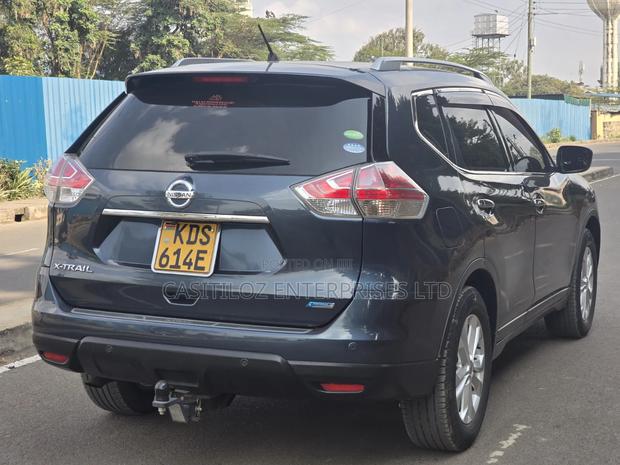 Nissan X-Trail 2016 Blue