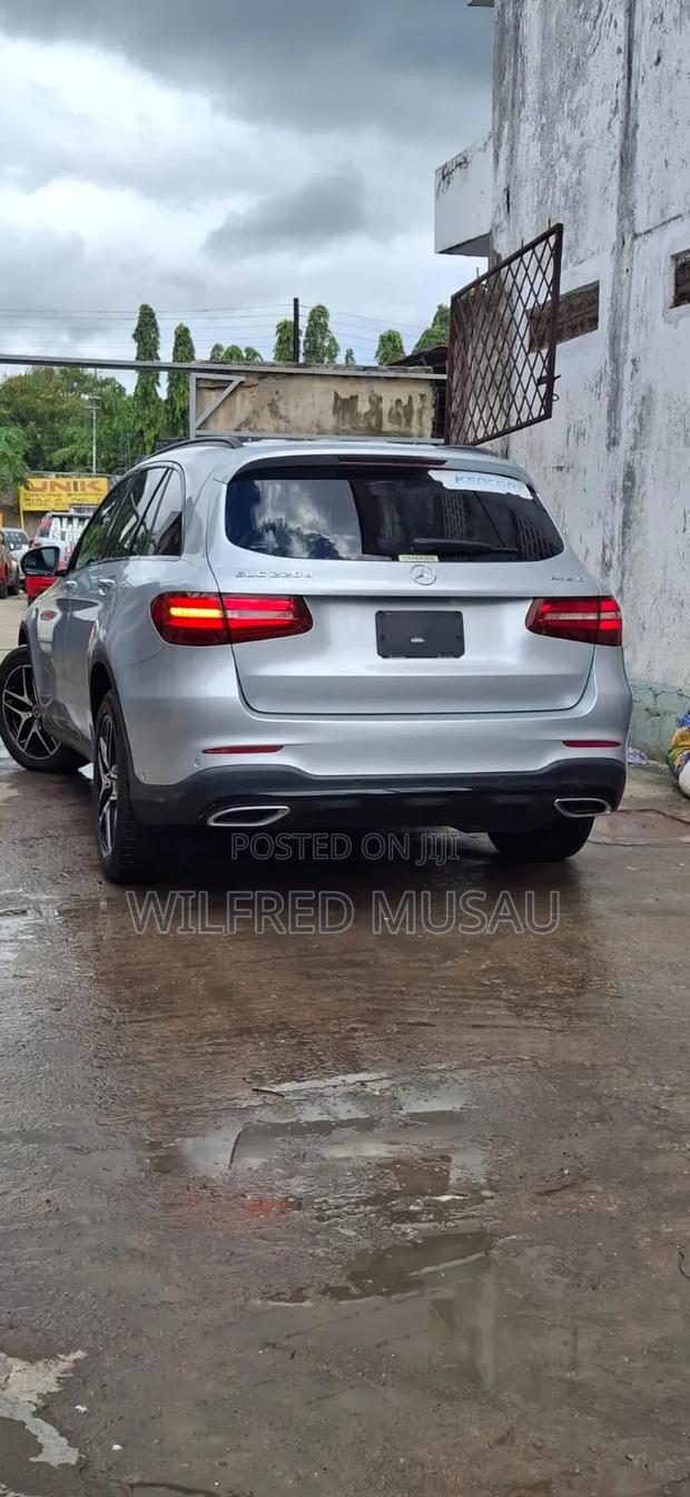 Mercedes-Benz GLC-Class 2019 Silver