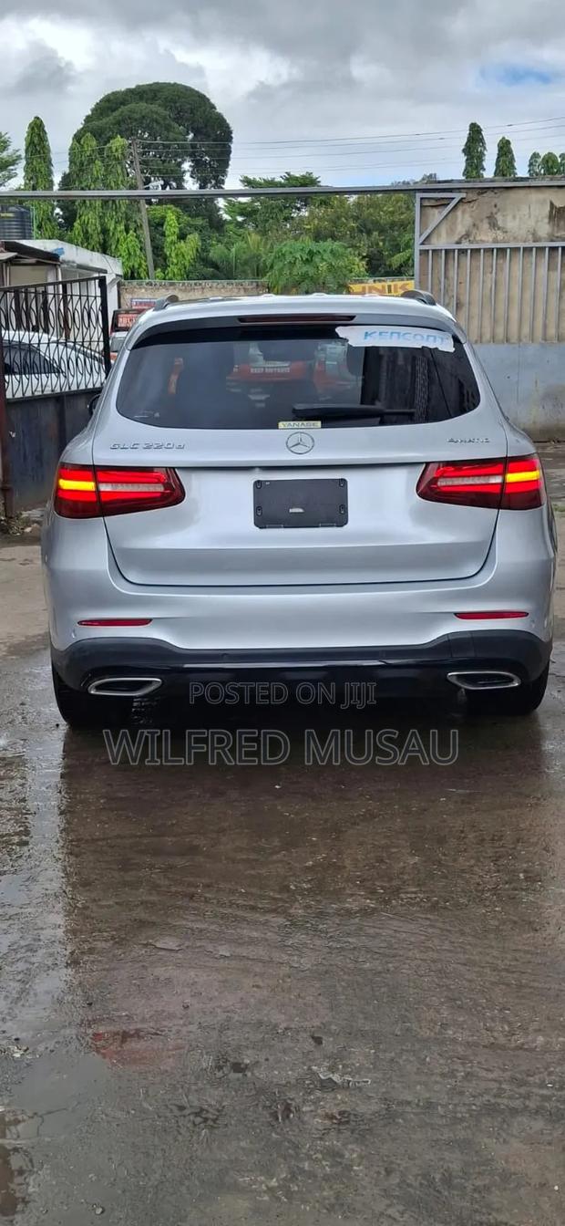Mercedes-Benz GLC-Class 2019 Silver