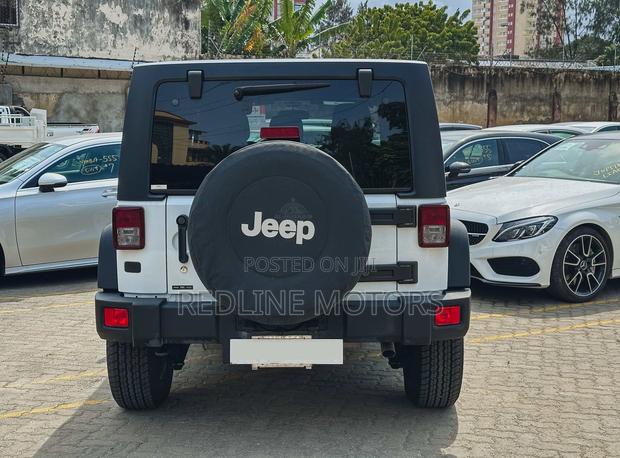Jeep Wrangler Sport 4x4 2018 Off white