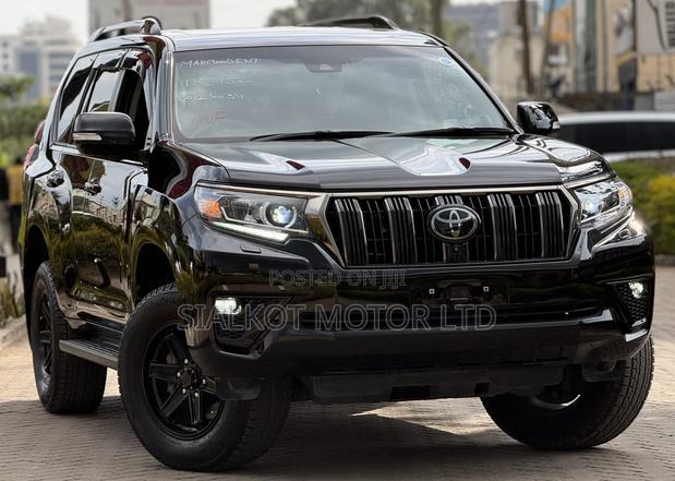 Toyota Land Cruiser Prado 2.7 2021 Black