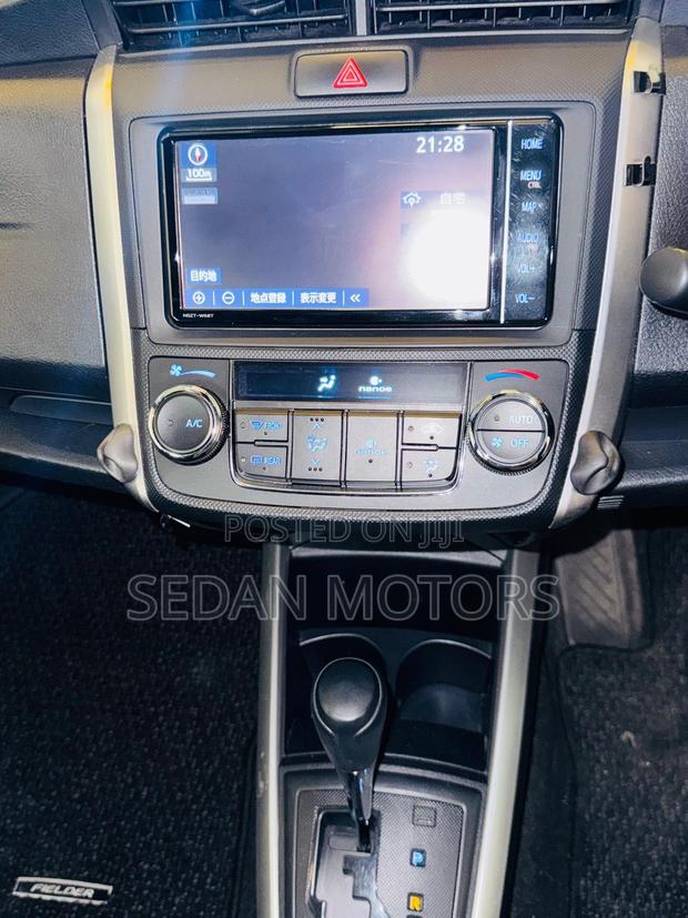Toyota Corolla Fielder 2019 Gray