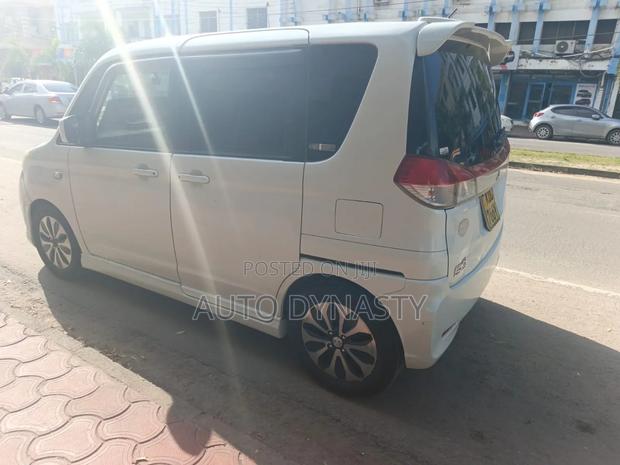 Mitsubishi EK Sport 2015 White
