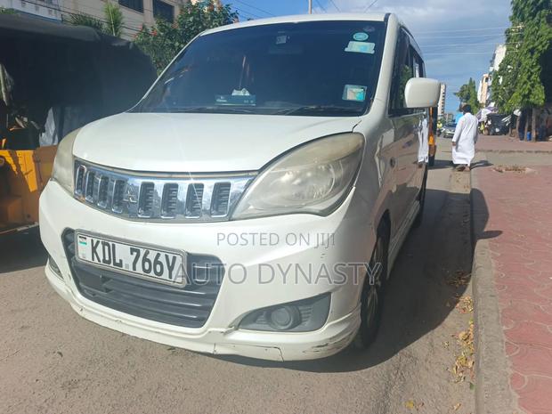 Mitsubishi EK Sport 2015 White