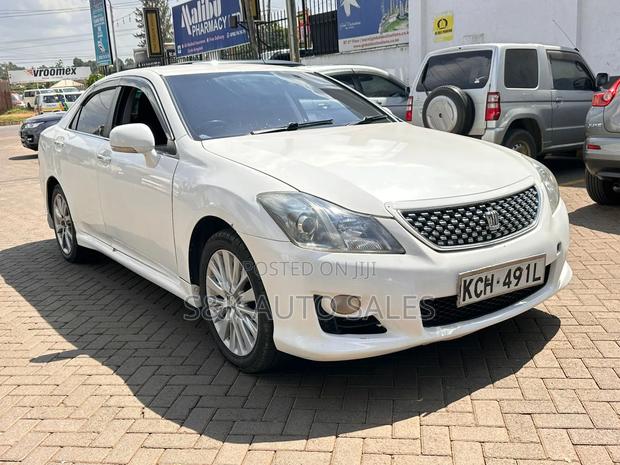 Toyota Crown 2008 Pearl
