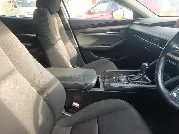Mazda 3 2019 Pearl