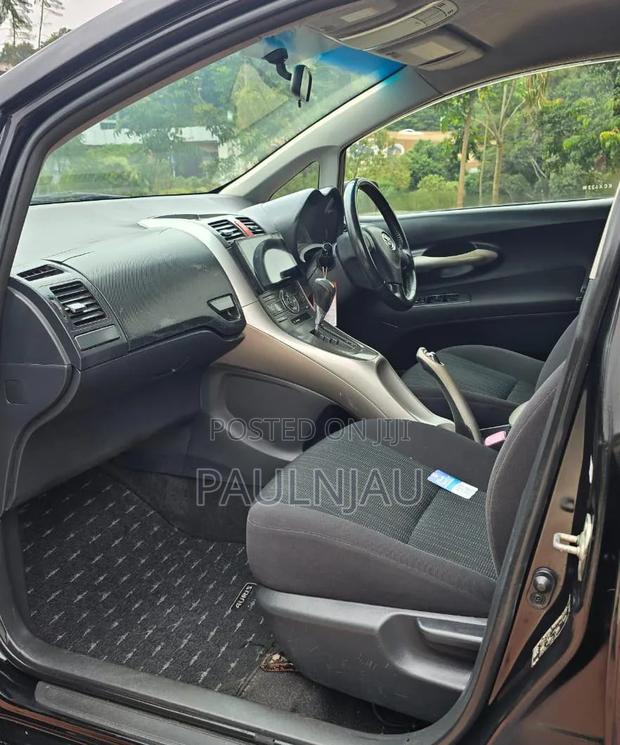 Toyota Auris 2007 Black