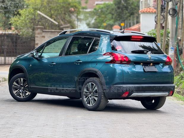 Peugeot 2008 2019 Blue