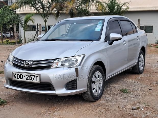 Toyota Axio 2014 Silver