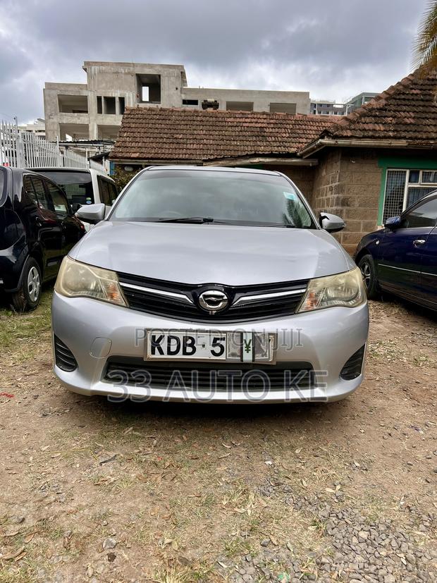Toyota Corolla Fielder 1.5 Petrol FWD 2013 Silver