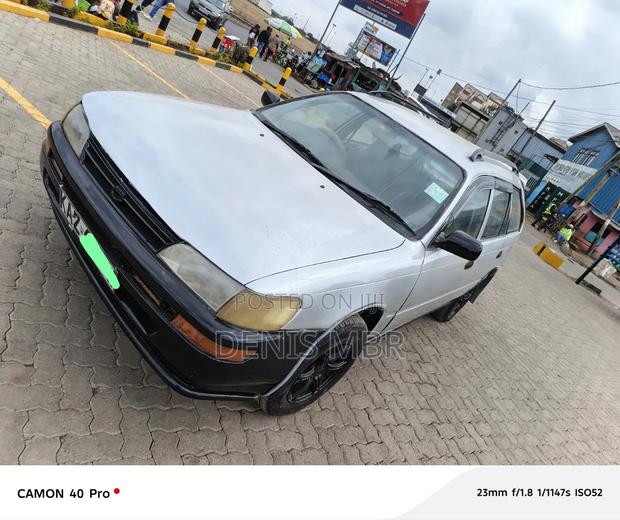 Toyota Corolla 2004 Silver