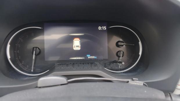 Toyota RAV4 Adventure 2019 Green