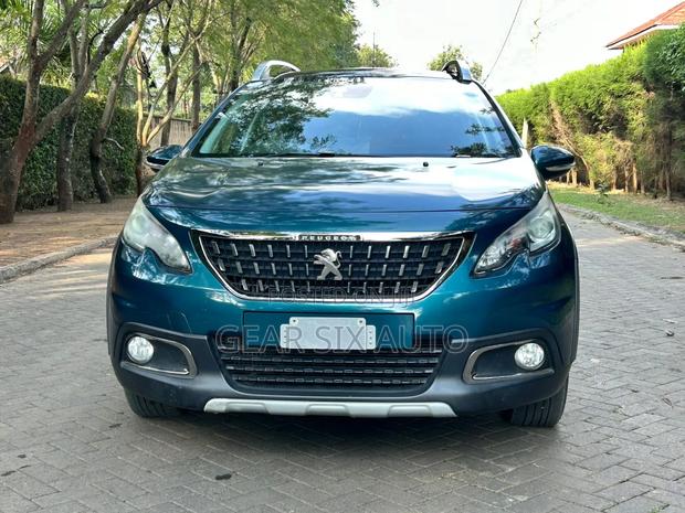 Peugeot 2008 1.2 PureTech (155 Hp) 2019 Blue