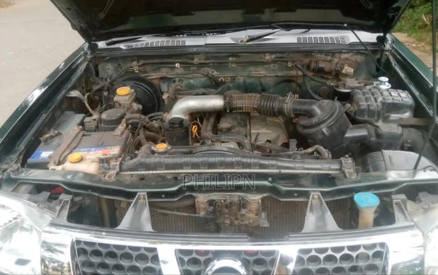 Nissan Hardbody 2009 Green