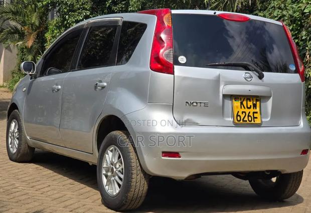 Nissan Note 2013 Silver