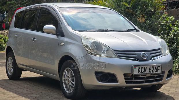 Nissan Note 2013 Silver