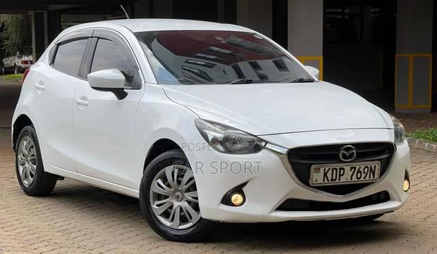 Mazda Demio 2017 White