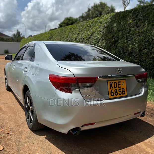 Toyota Mark X 2015 Gray
