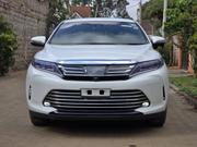 Toyota Harrier 2019 White for sale