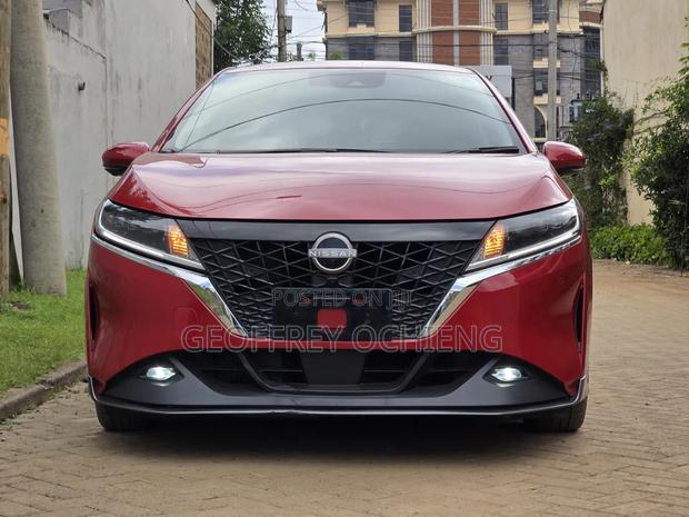 Nissan Note 1.2 Hybrid 2021 Red