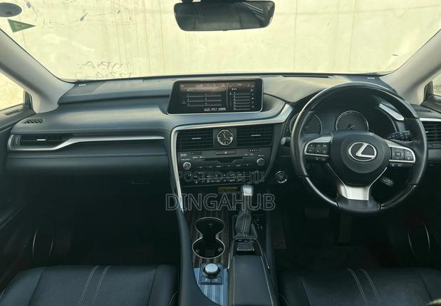 Lexus RX 300 2WD 2019 White