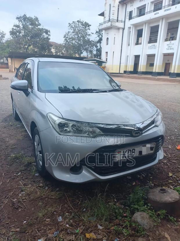 Toyota Axio 1.5 G 2WD 2014
