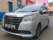 Toyota Noah 2018 Silver for sale
