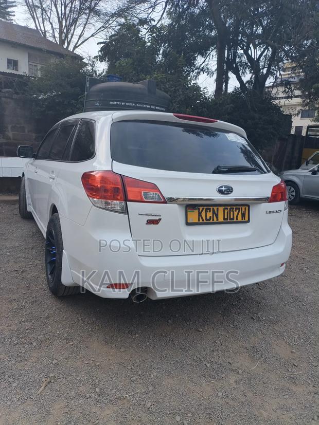 Subaru Legacy 2011 White