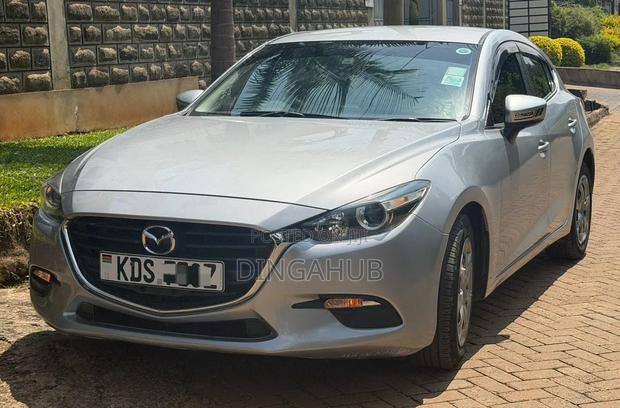 Mazda Axela 2017 Silver
