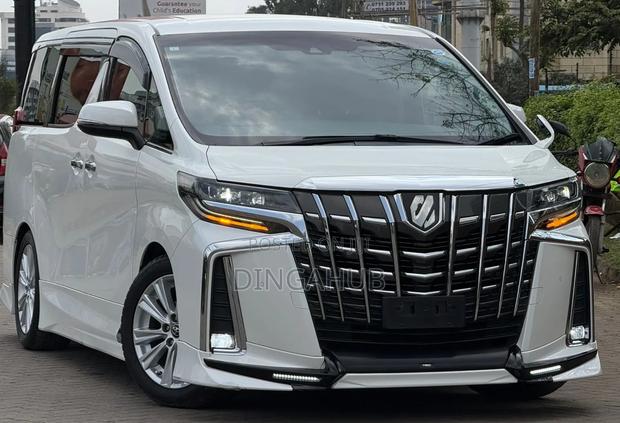 Toyota Alphard 2.5 Petrol FWD 2019 Pearl